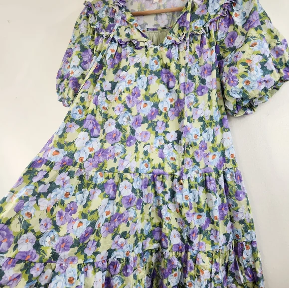 Entro Floral Dress in Purple and Green - Picture 5 of 7